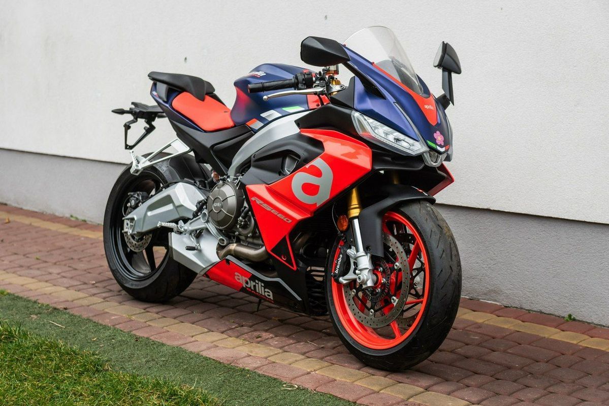 Aprilia RS