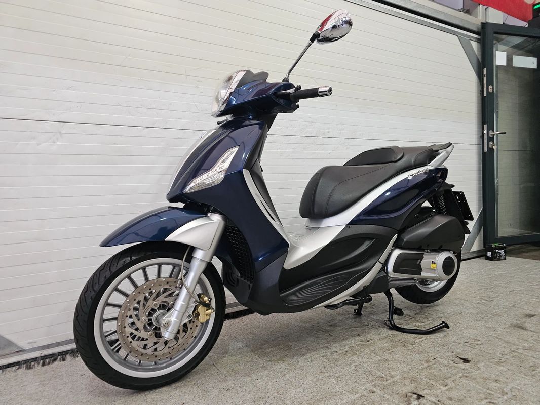 Piaggio Beverly