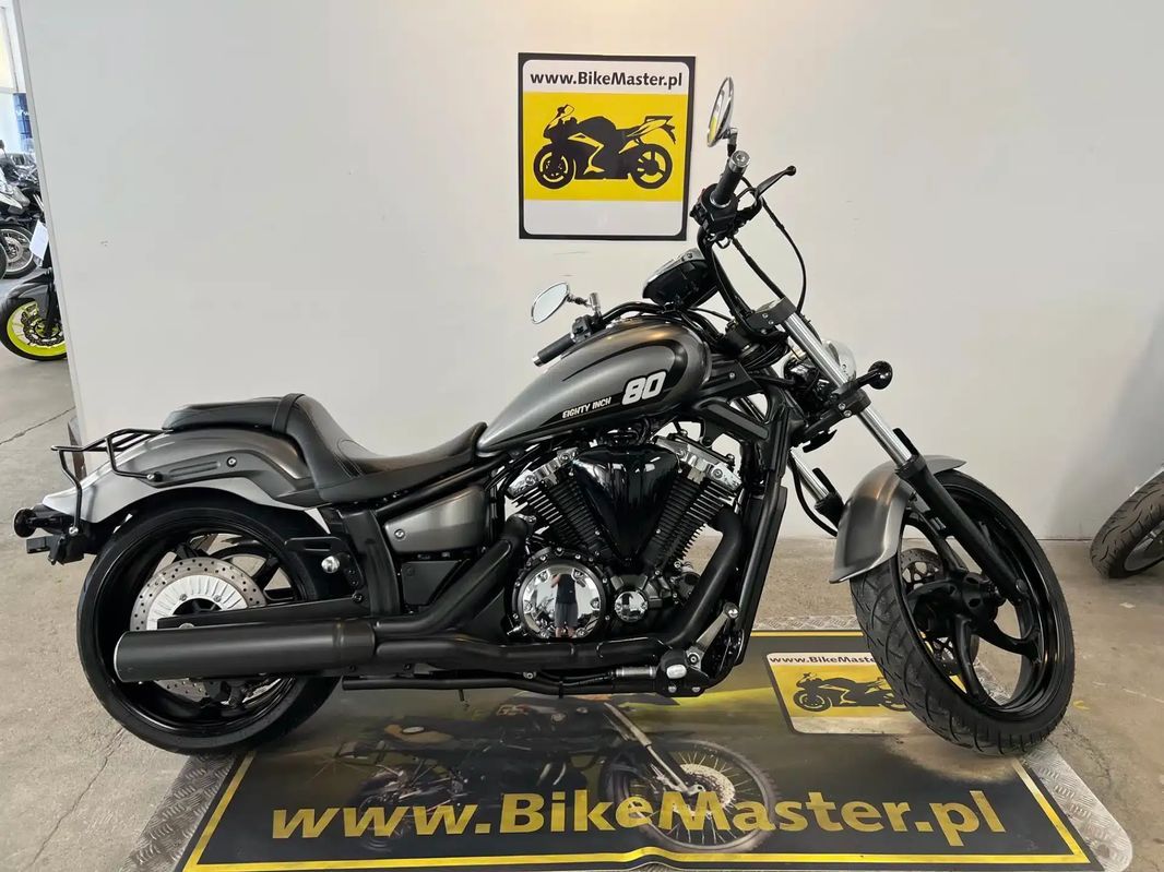 Yamaha XVS