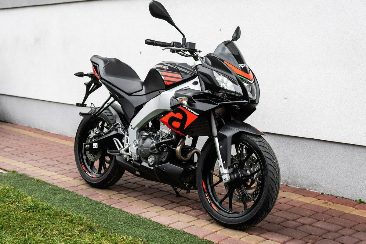 Aprilia Tuono