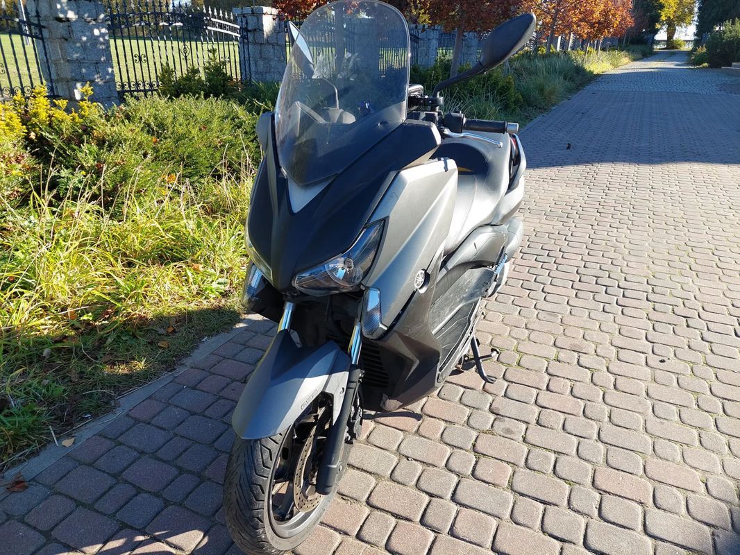 Yamaha X-max