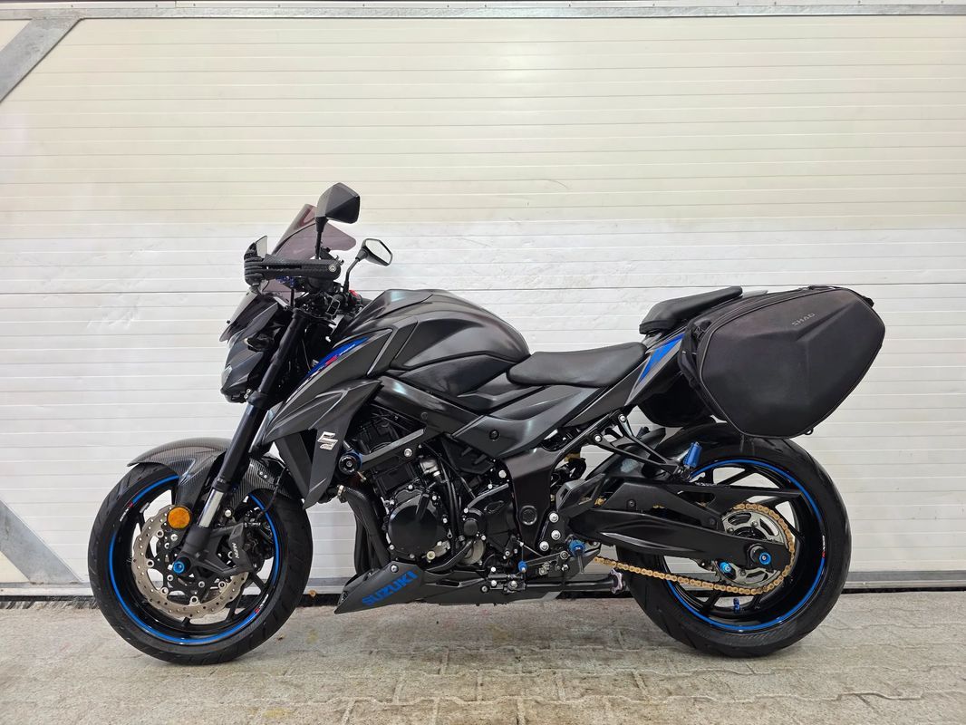 Suzuki GSX