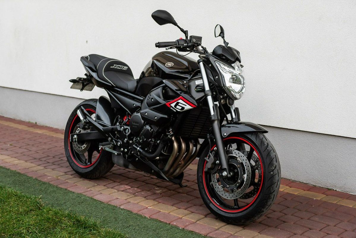 Yamaha XJ