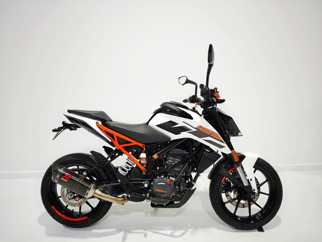 KTM Duke