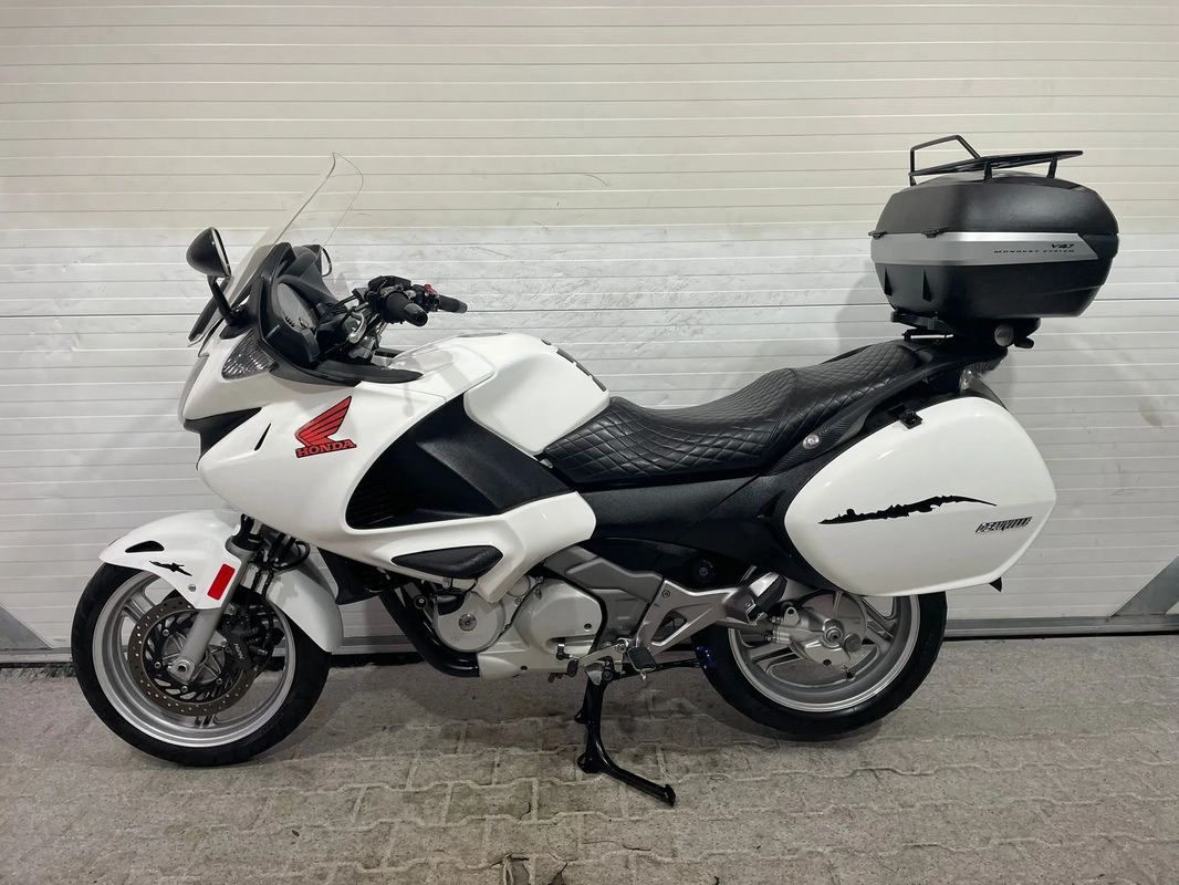 Honda NTV