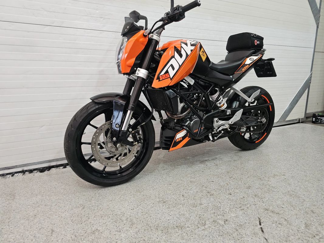 KTM Duke
