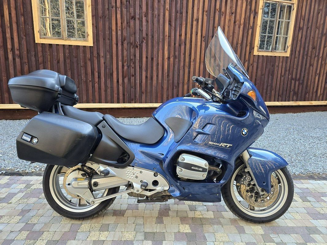 BMW RT