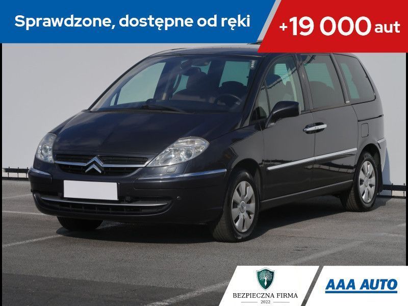 Citroën C8