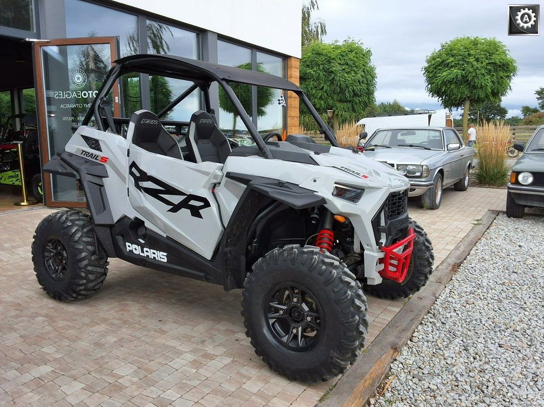 Polaris RZR