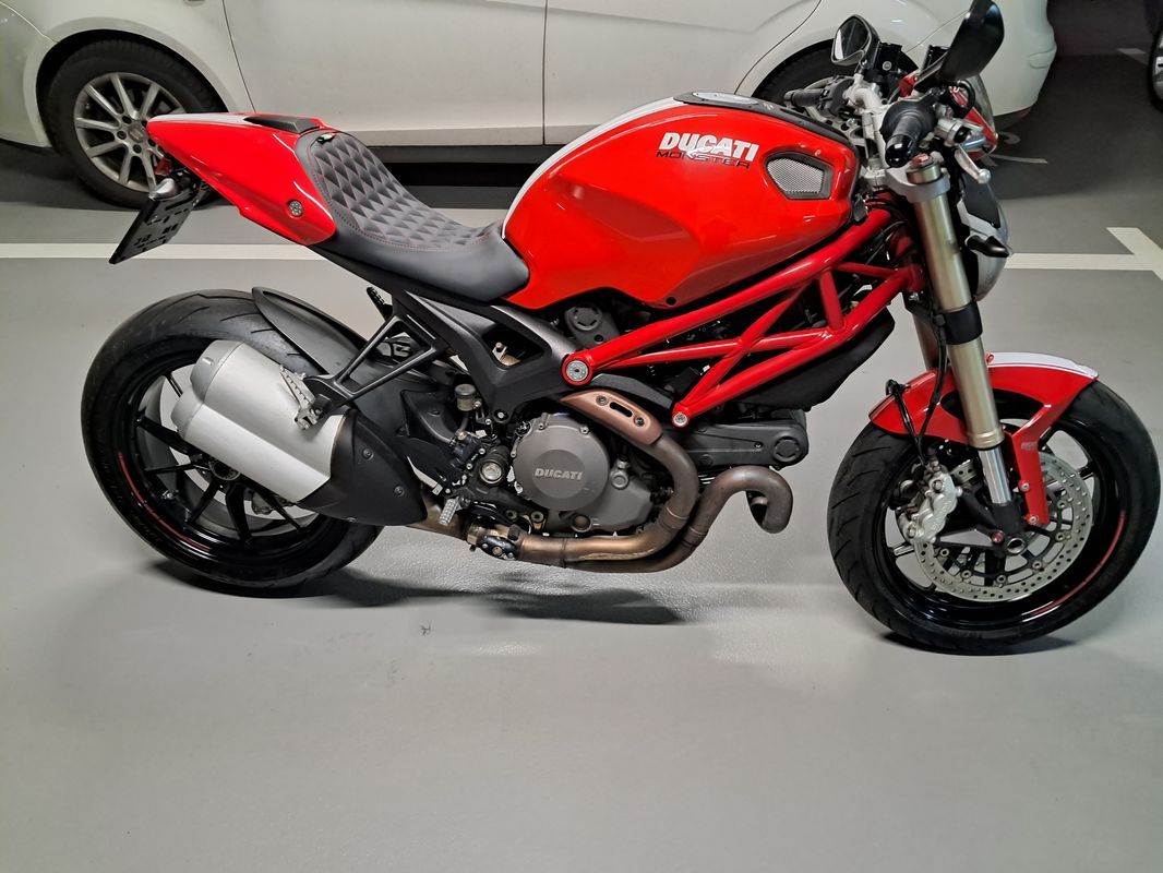 Ducati Monster