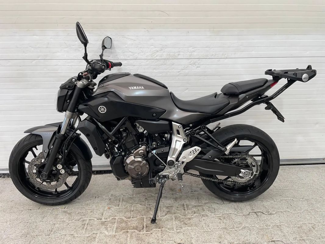 Yamaha MT