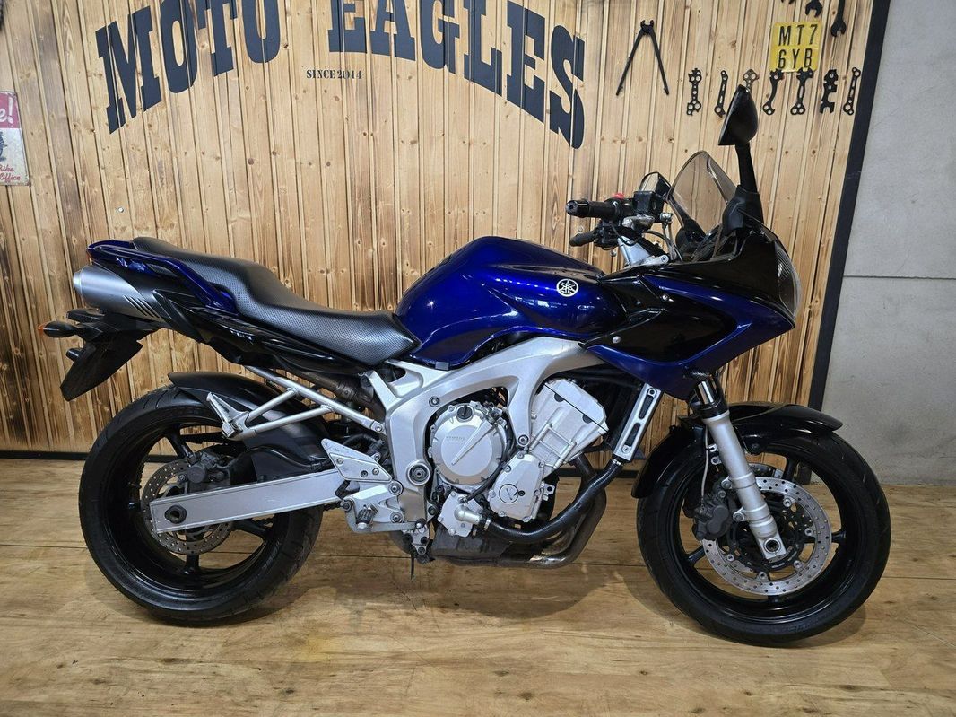 Yamaha FZ