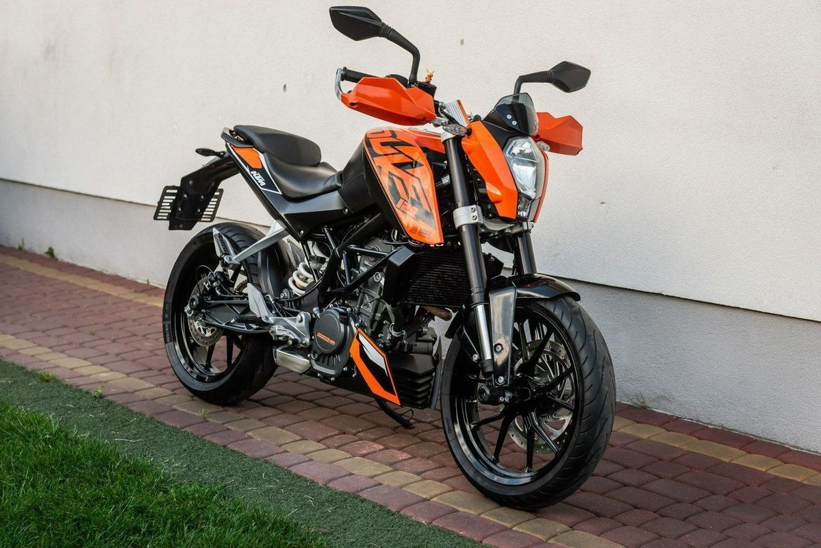 KTM Duke