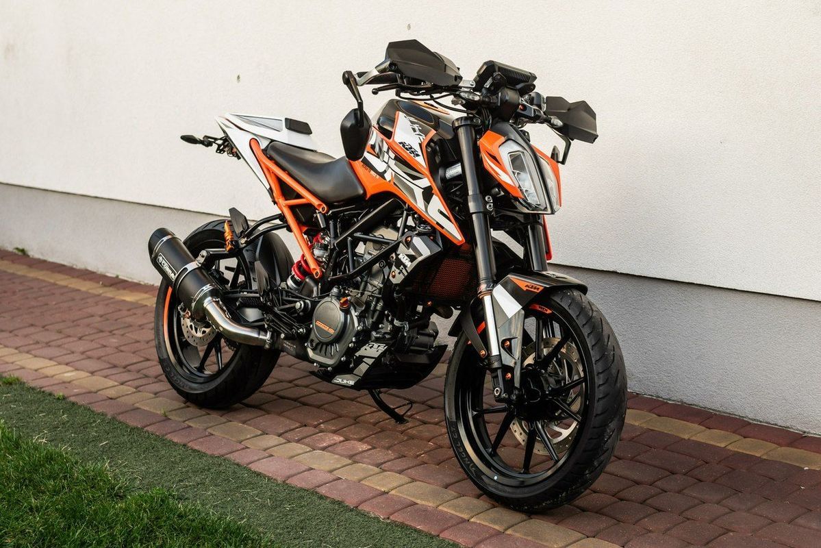 KTM Duke