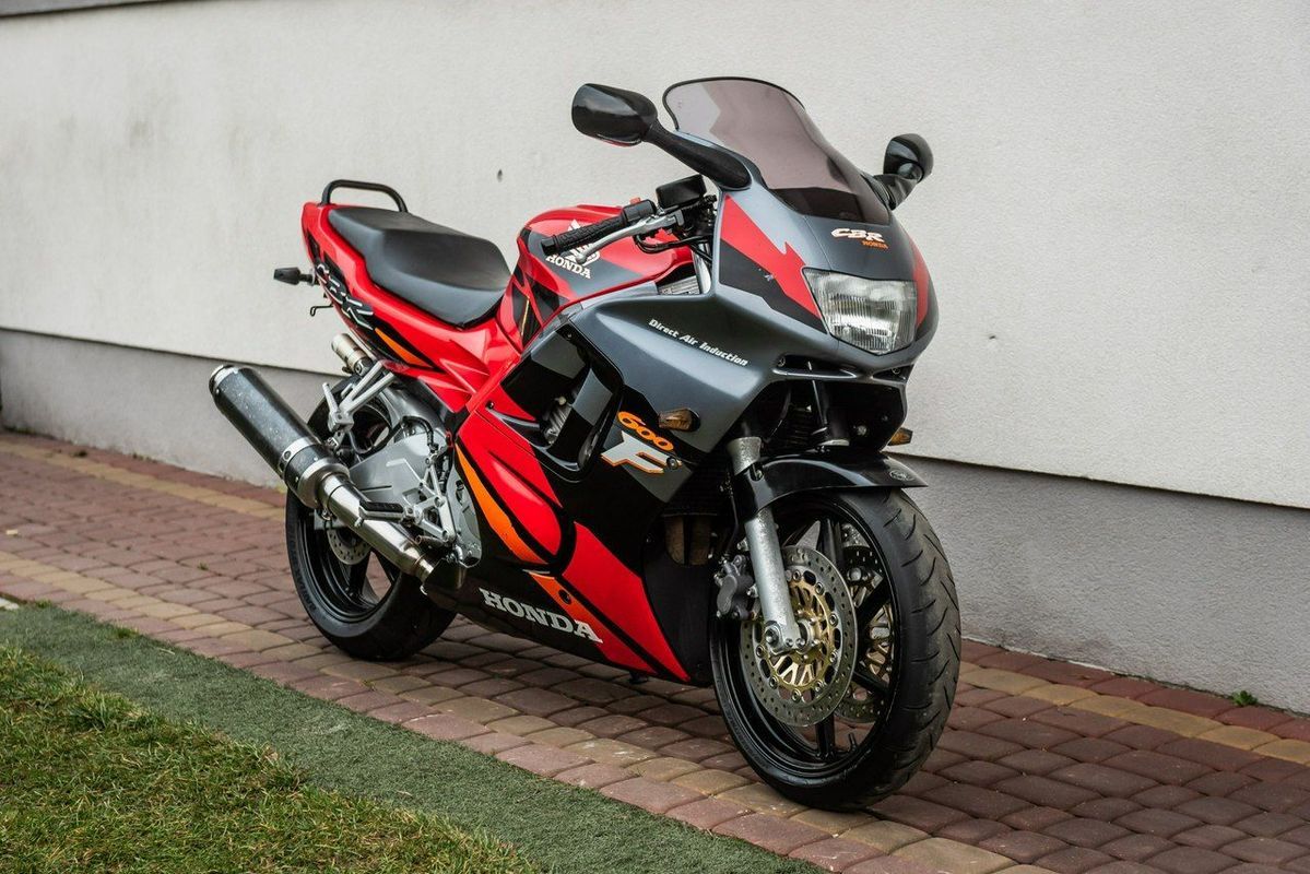 Honda CBR