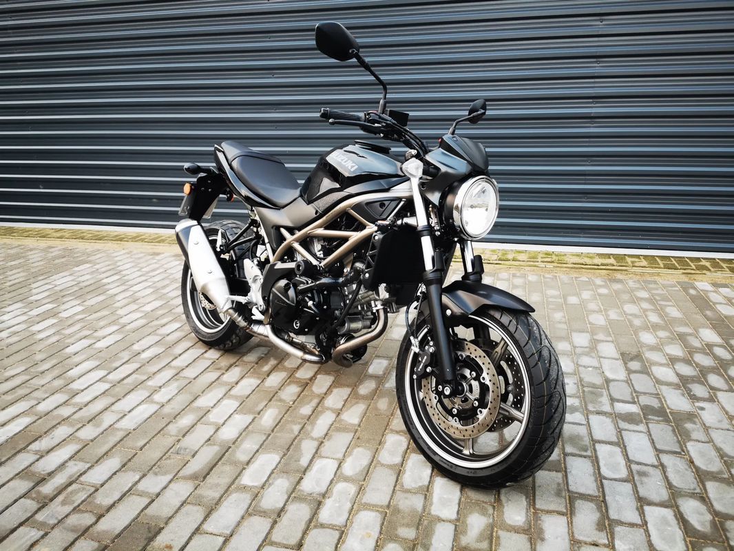 Suzuki SV