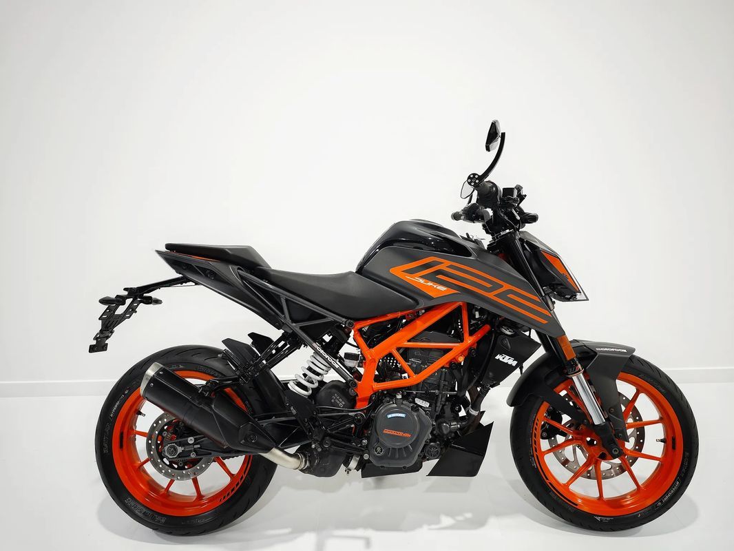 KTM Duke
