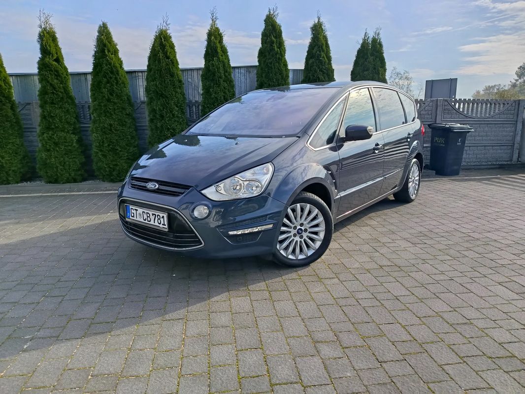 Ford S-Max