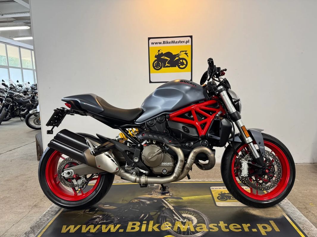 Ducati Monster
