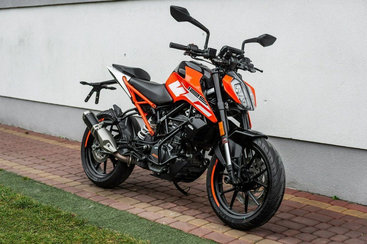 KTM Duke