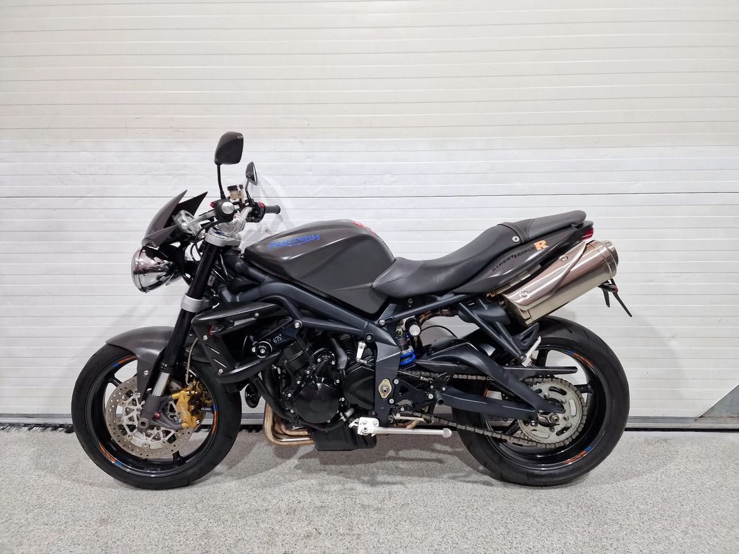 Triumph Street Triple