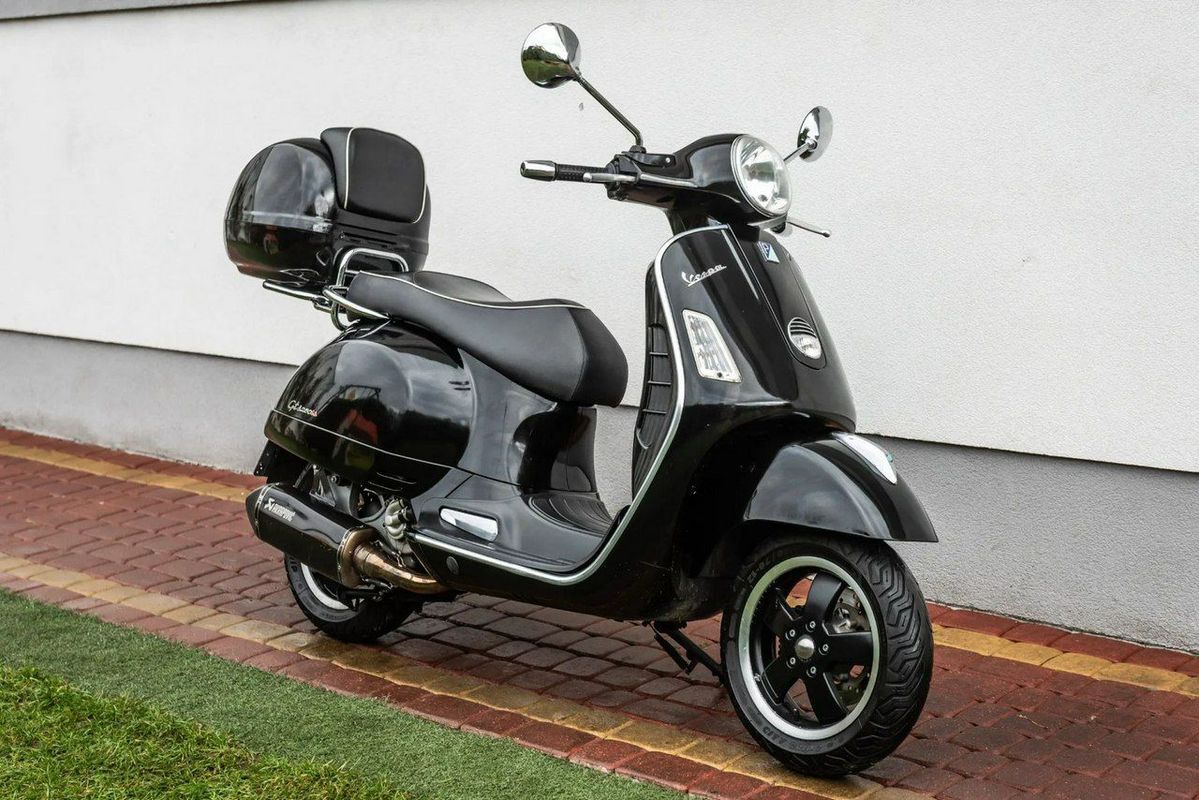 Piaggio Vespa