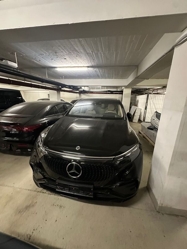 Mercedes-Benz EQS