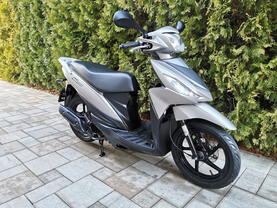 Suzuki Address