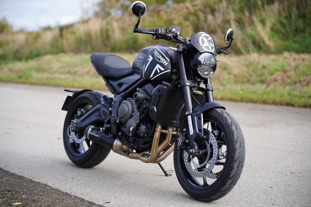 Triumph Trident