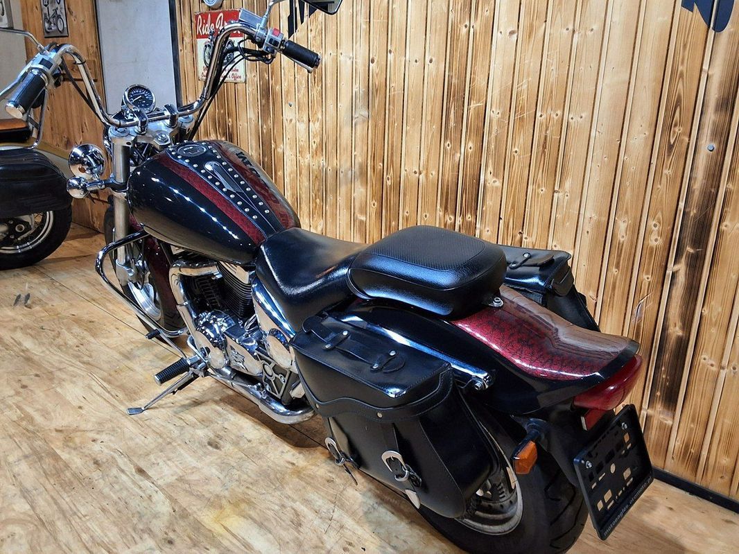 Suzuki Marauder
