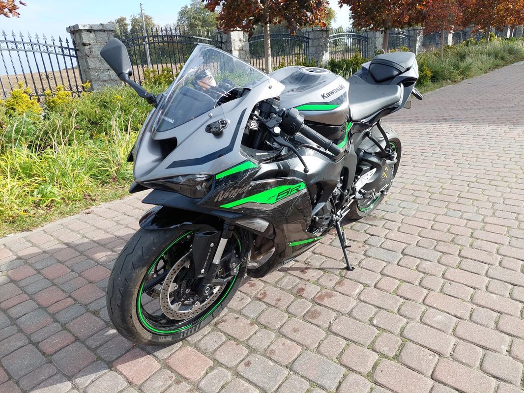 Kawasaki ZX